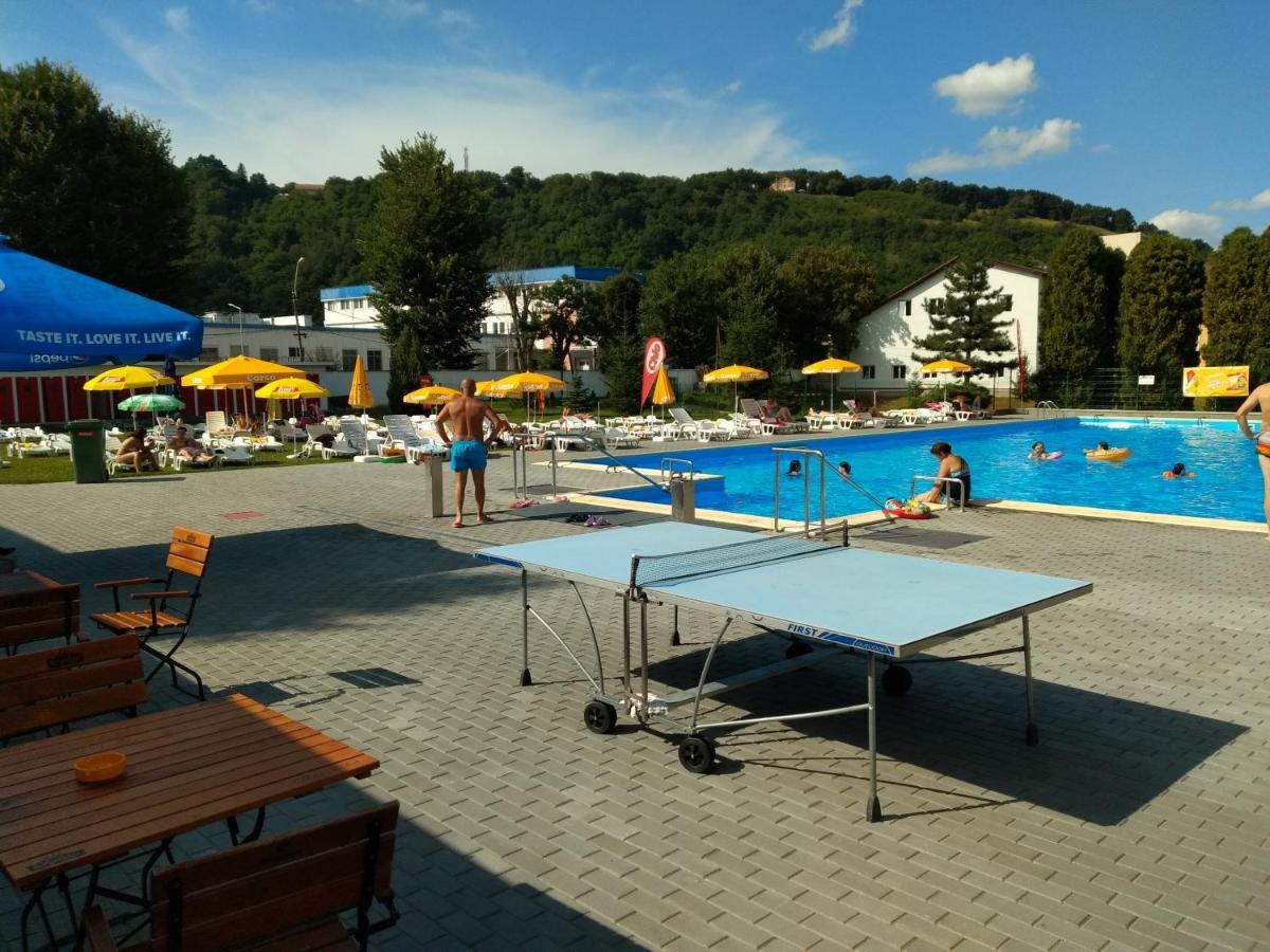 Pension Aquaris Hotel ซิวิโชอารา ภายนอก รูปภาพ